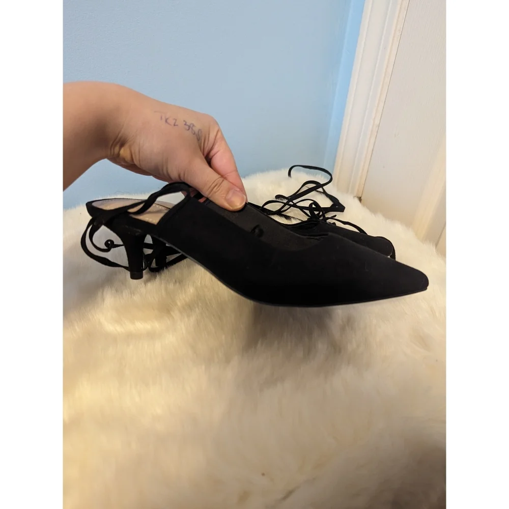 3/$20! H&M Lace-up Tie Slingbacks - Picture 5 of 6